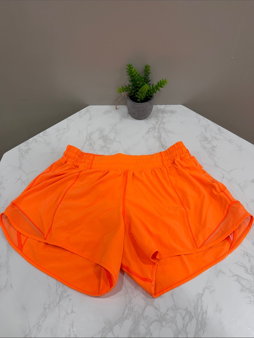 Lululemon Bright Orange Women's Athletic Shorts Hotty Hot Size 10 4”inseam